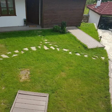 بيت ضيافة поликсения петиня *