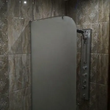 поликсения петиня *