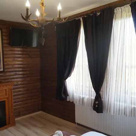 поликсения петиня Pensión Tryavna