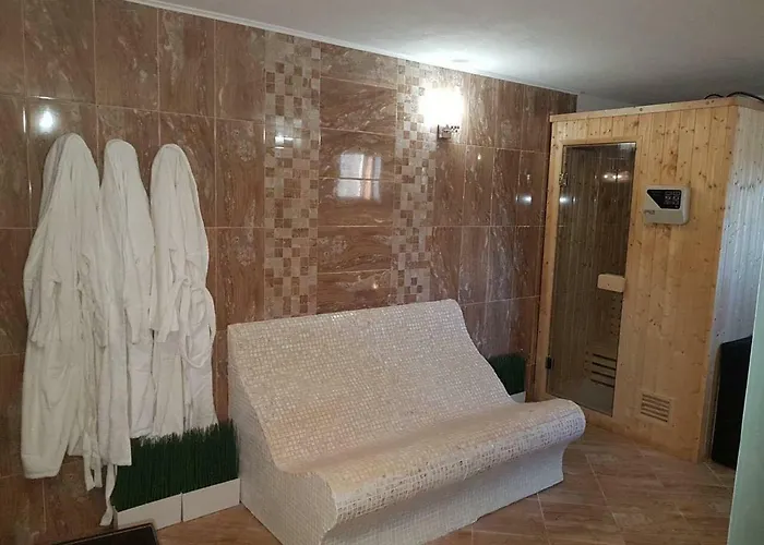 Affittacamere поликсения петиня *