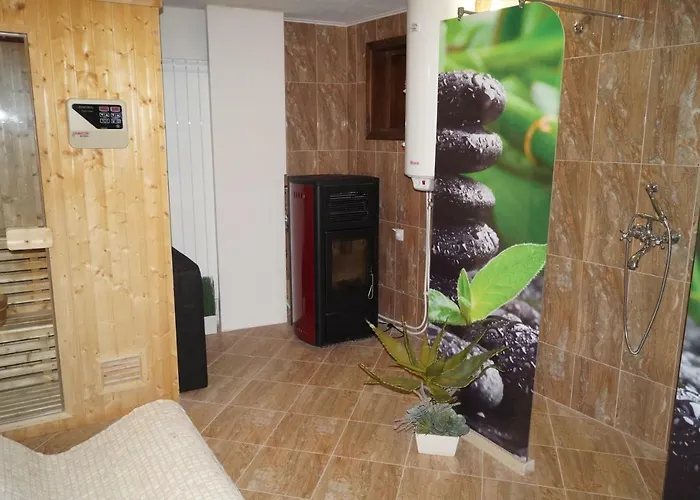 поликсения петиня Affittacamere *