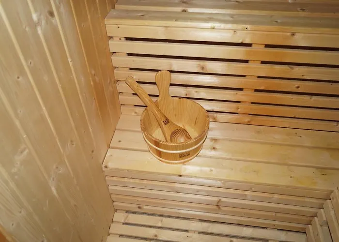 поликсения петиня * Tryavna